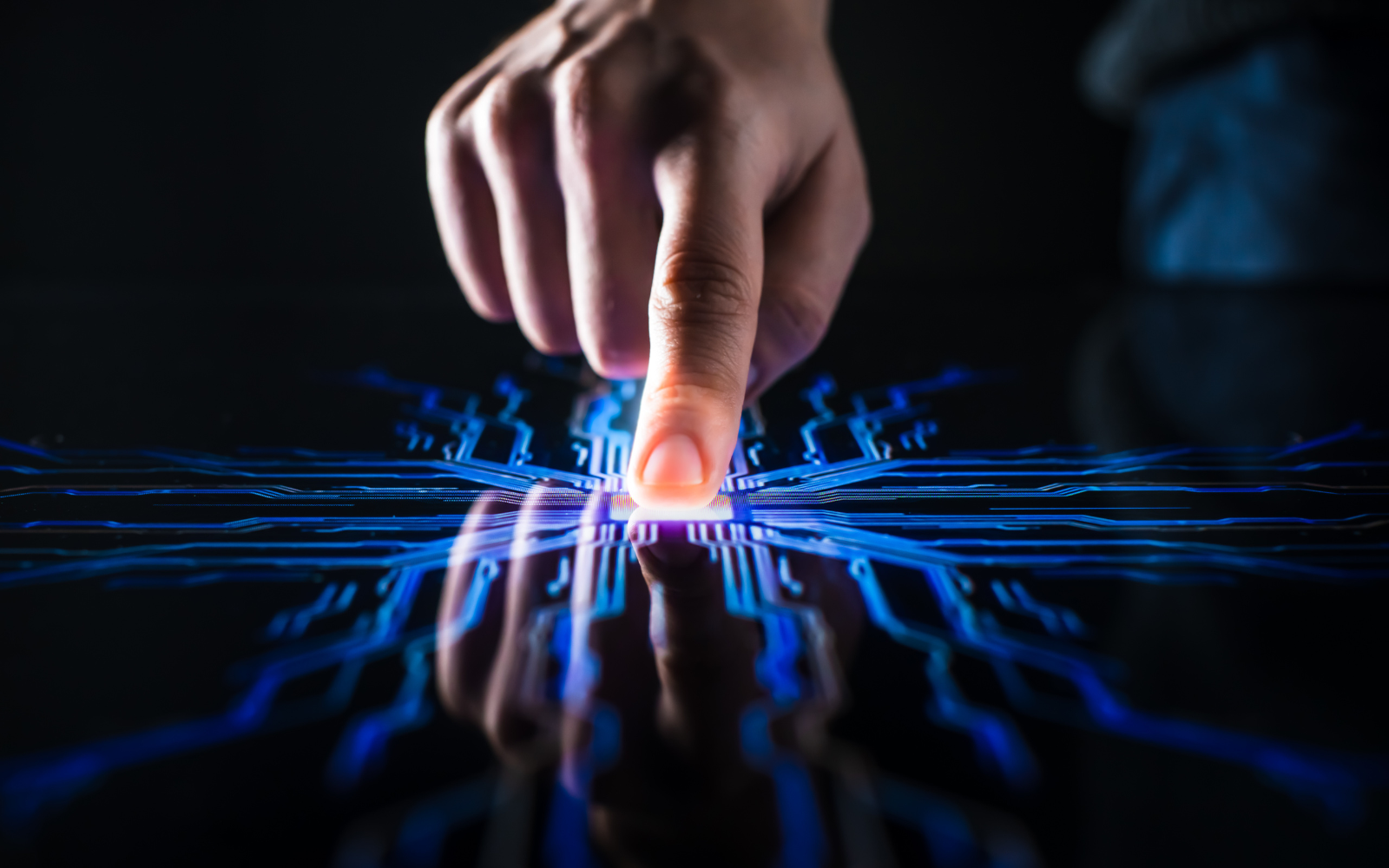 The Digital Transformation: Preparing the Pharma Supply Chain for the Digitalization of Healthcare